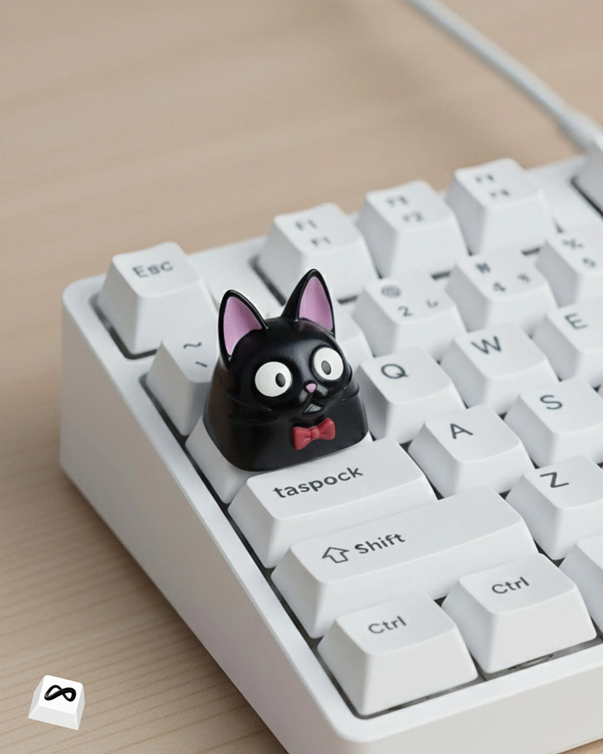 Black Cat Artisan Keycap