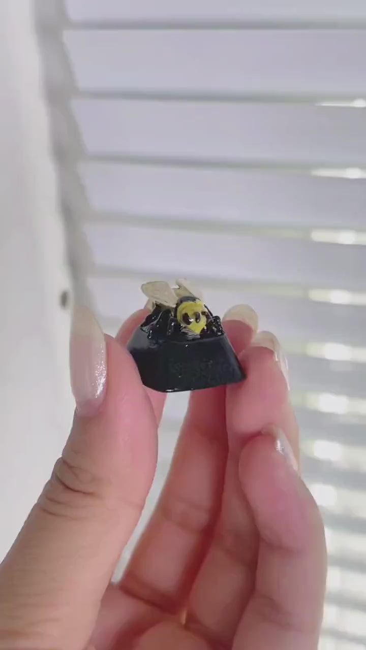 Bee Artisan Keycap